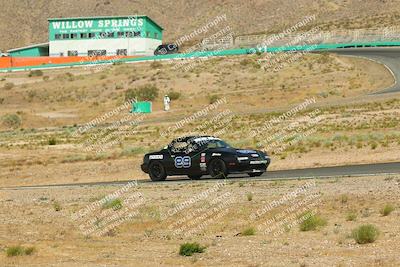 media/Jun-01-2025-CalClub SCCA (Sun) [[eae223c5dd]]/Group 5/Qualifying/